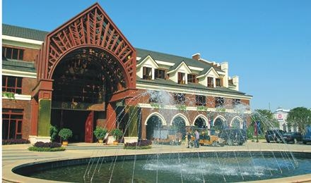 長(zhǎng)沙(sha)·吉聯(lián)紅墅(shu)灣(wan)