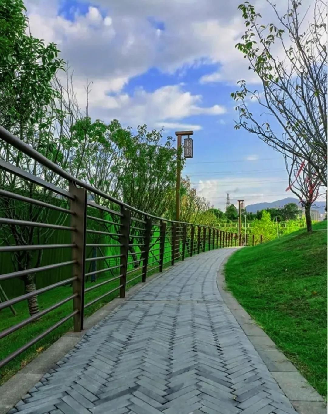 湖南(nan)省一建(jian)園林(lin)建設(shè)(she)有(you)限公司(si) 湖南省一建(jian)園(yuan)林(lin)建設(shè)有(you)限(xian)公(gong)司