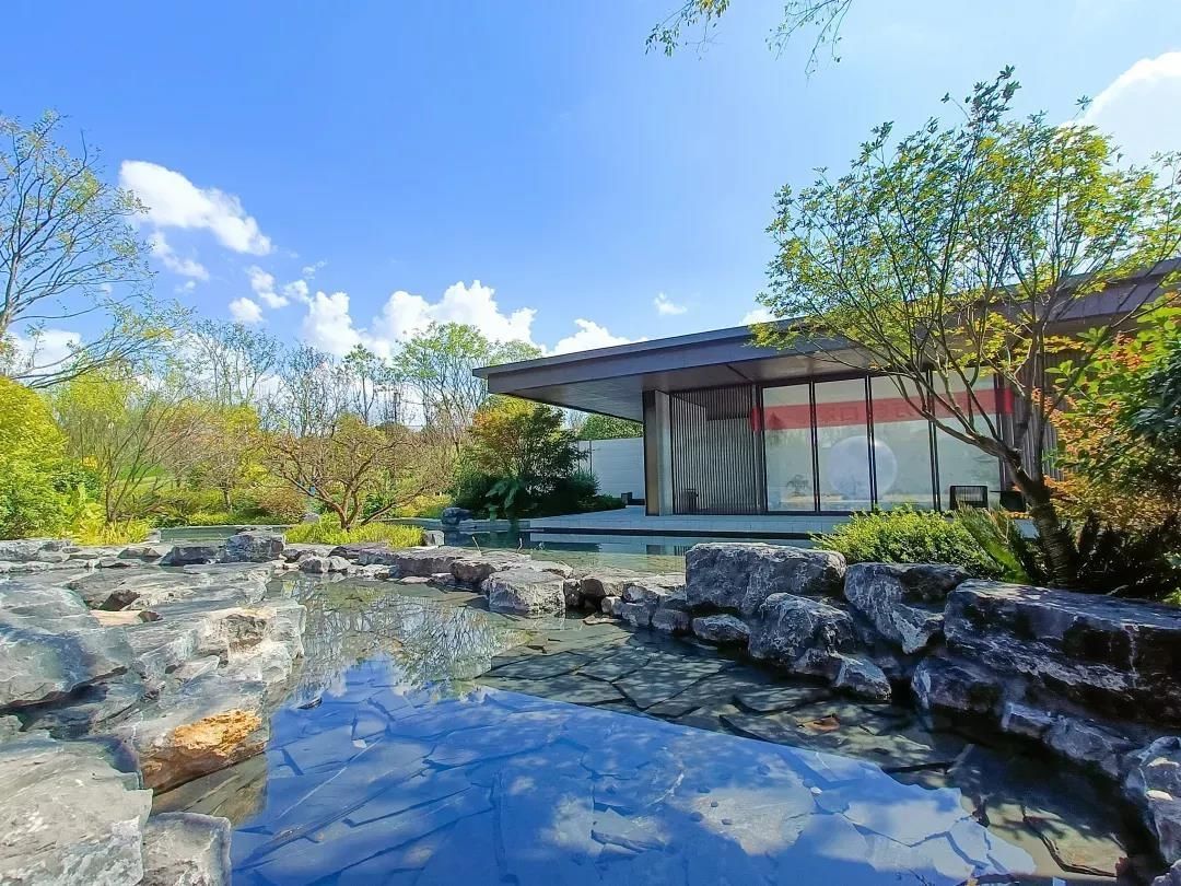 湖南(nan)省(sheng)一建園(yuan)林建(jian)設(shè)(she)有(you)限(xian)公司 湖(hu)南(nan)省一建(jian)園(yuan)林建設(shè)(she)有限公(gong)司