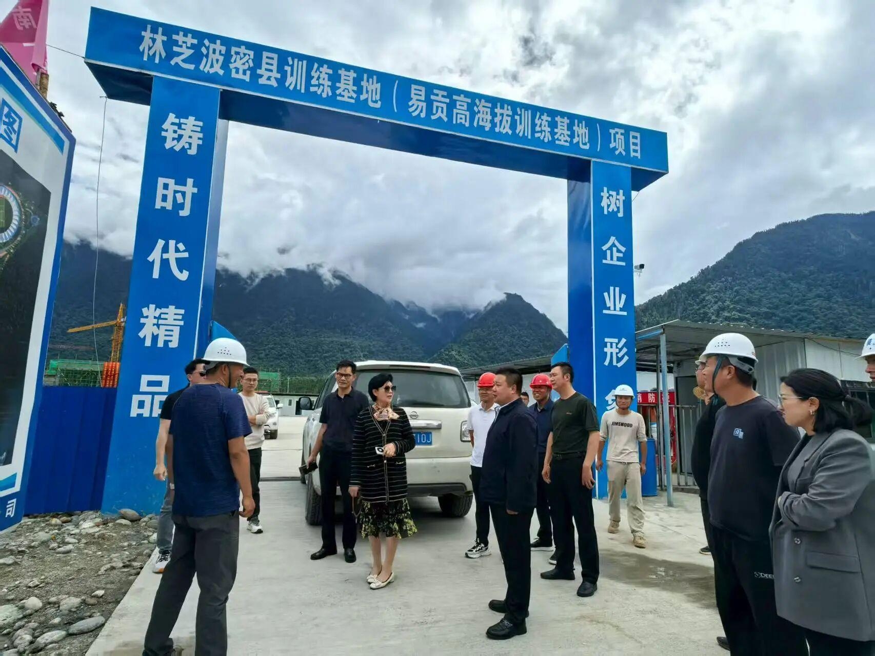 湖南(nan)省(sheng)一建(jian)園林(lin)建(jian)設(shè)有限(xian)公司(si) 湖(hu)南省一建(jian)園林(lin)建(jian)設(shè)(she)有限(xian)公司(si)